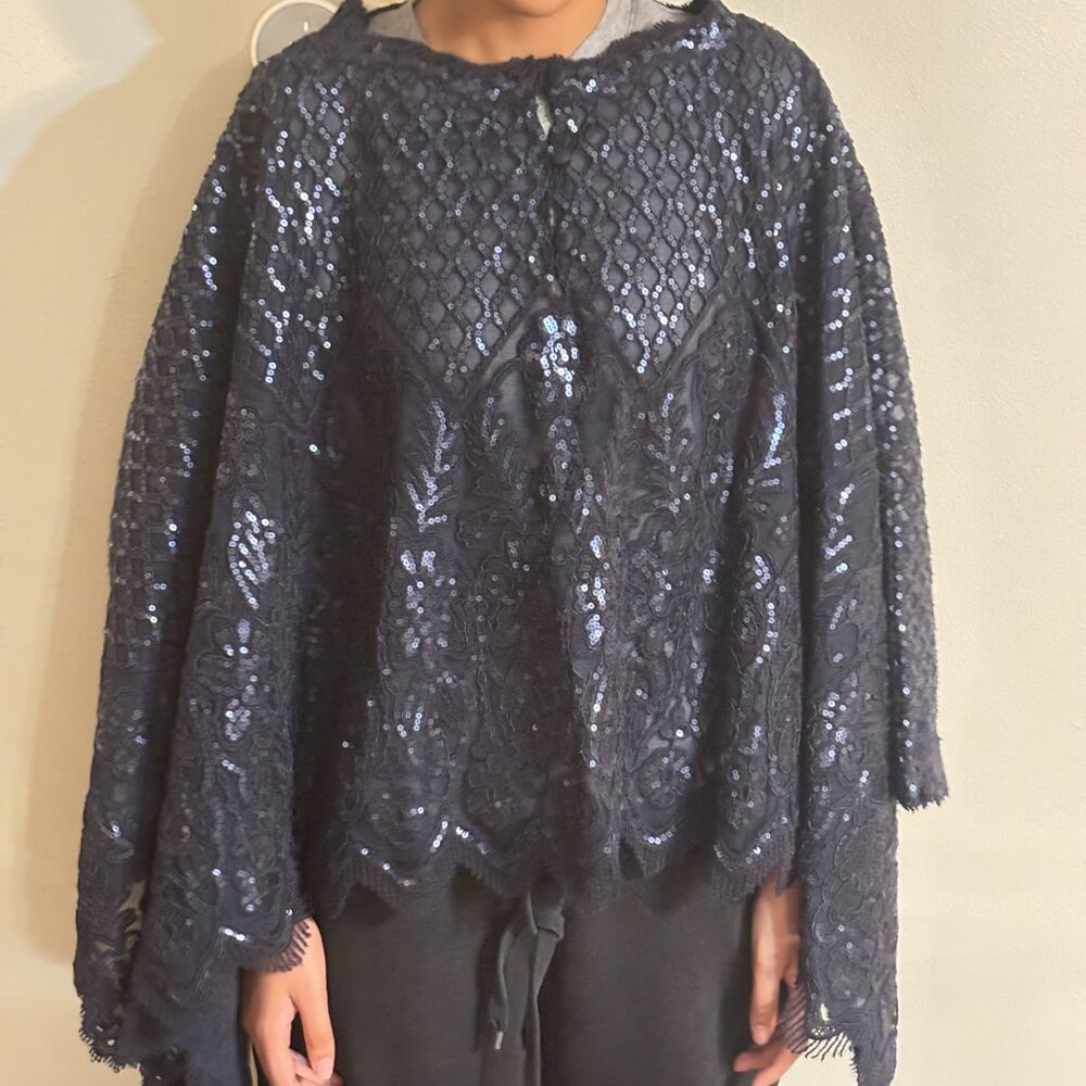 Tadashi Shoji Navy blue floral lace shimmering sequin Formal cover up/poncho - Picture 8 of 15